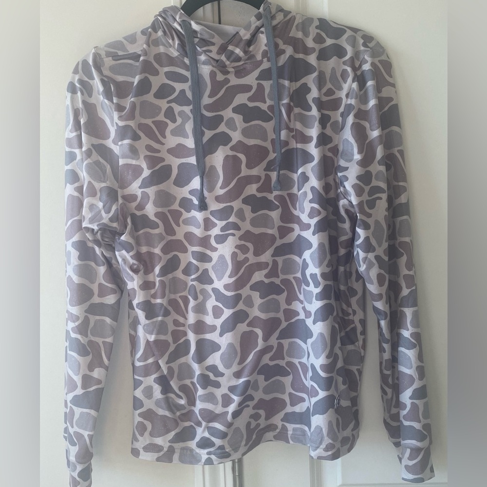 Burlebo youth performance hoodie. Size XL (14/16)